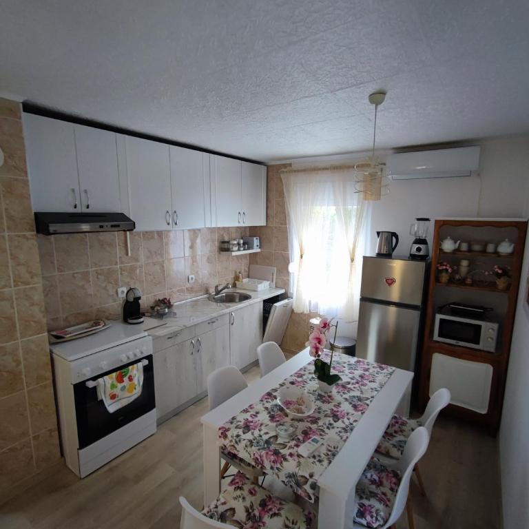 Apartment Barba View - Two-Bedroom Apartment - 24