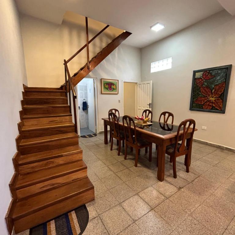 Departamento Completo, 3 habitaciones. Excelente ubicación - Apartamento de 3 dormitorios - 9