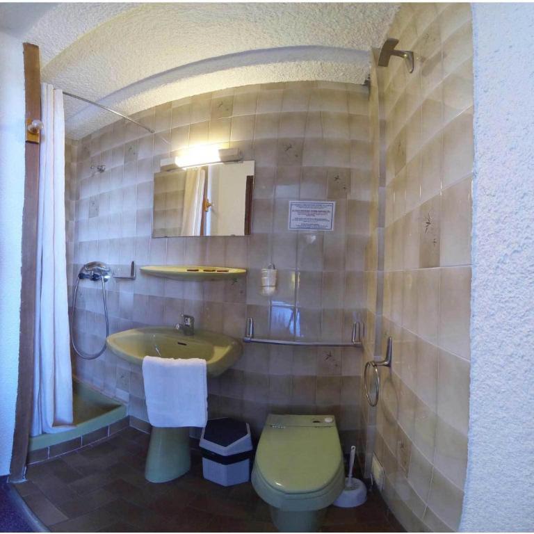 Hôtel les Gardettes - Petite Chambre Double - 3