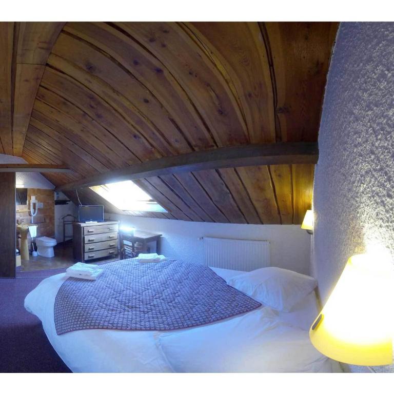 Hôtel les Gardettes - Chambre Double Standard - 3