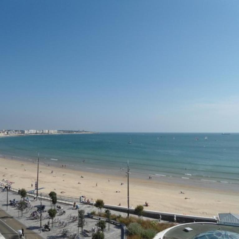 Appartement T3 aux Sables d'Olonne, Face Plage, 3 Chambres, 6 Pers. - FR-1-331-24 - Appartement (6 Adultes) - 1