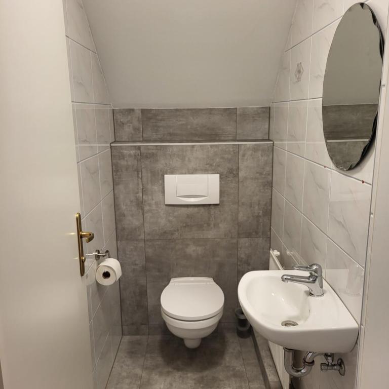 Ferienwohnung Ramsbacher - Superior Apartment mit 2 Schlafzimmern und Balkon - 12