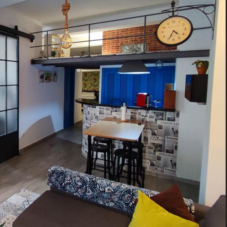 Loft City Center+Free Parking - Apartamento de 2 dormitorios - 4