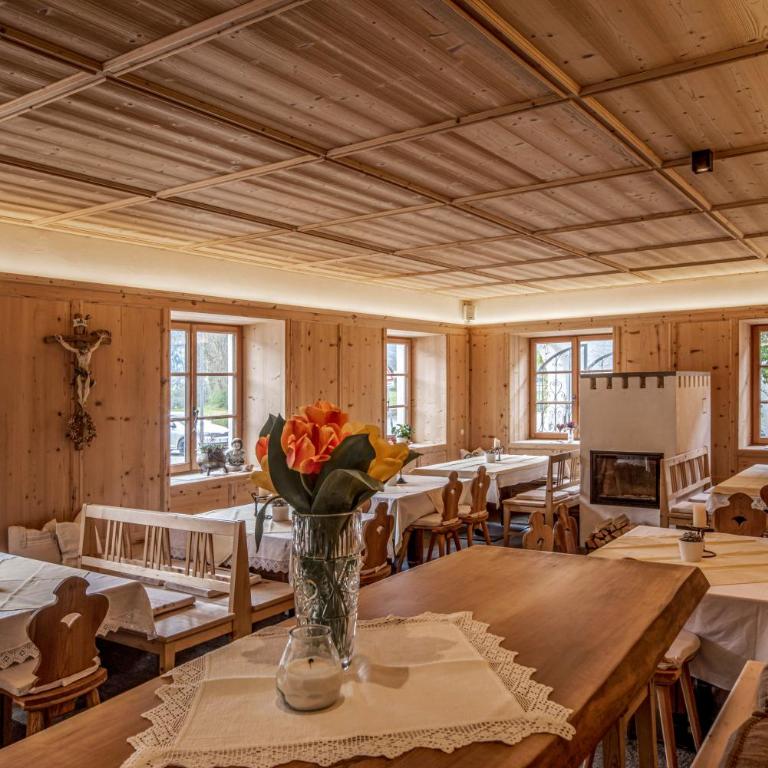 Landhotel Gasthof Zum Löwen - Doppelzimmer mit Balkon - 1
