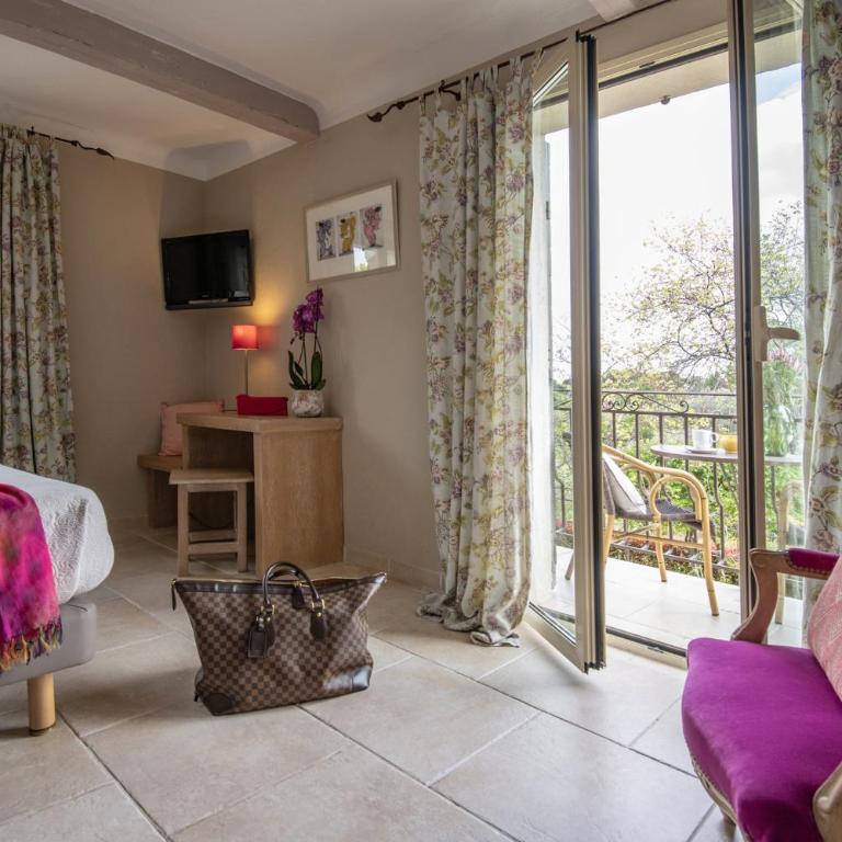 Hotel Les Messugues - Chambre Double de Luxe avec Terrasse ou Balcon - 4