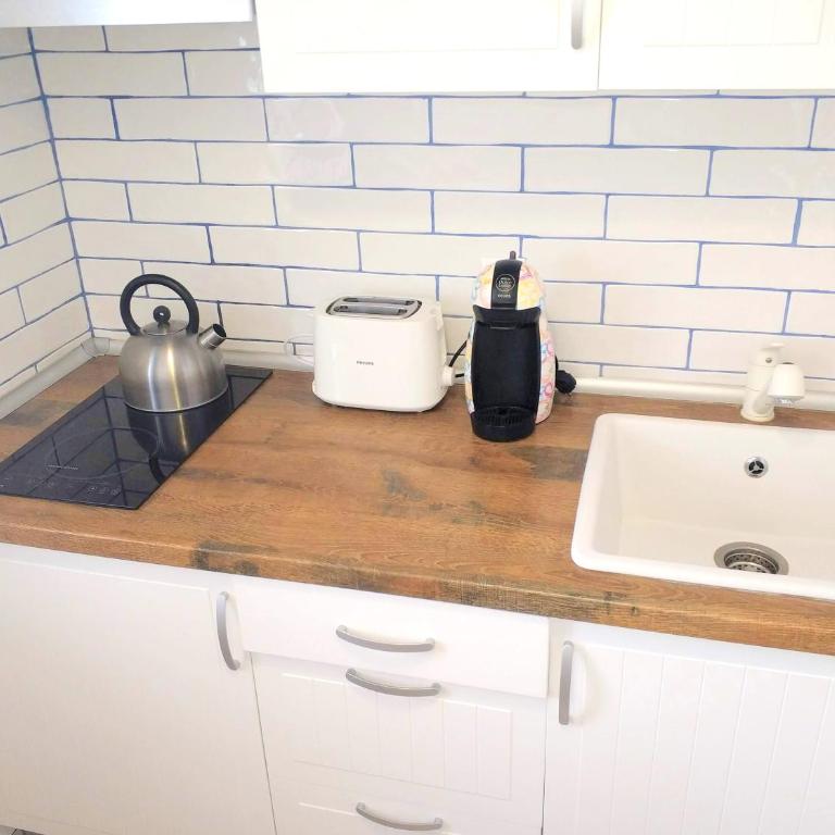 PORT ROYAL APARTMENTS, Heated pool, Speed WiFi, Terrace - Apartment - 13