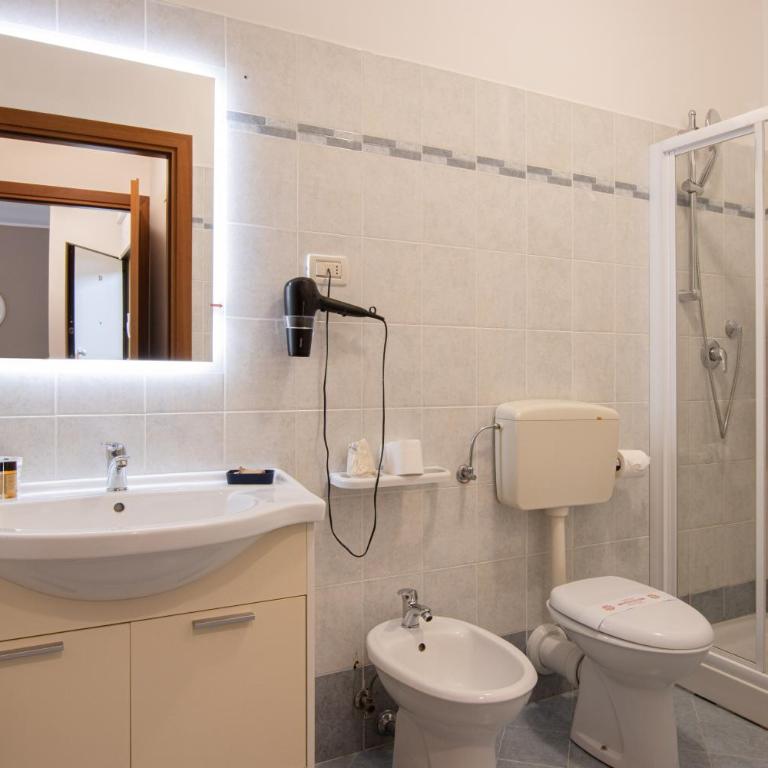 Residence Rialto - One-Bedroom Apartment - 9