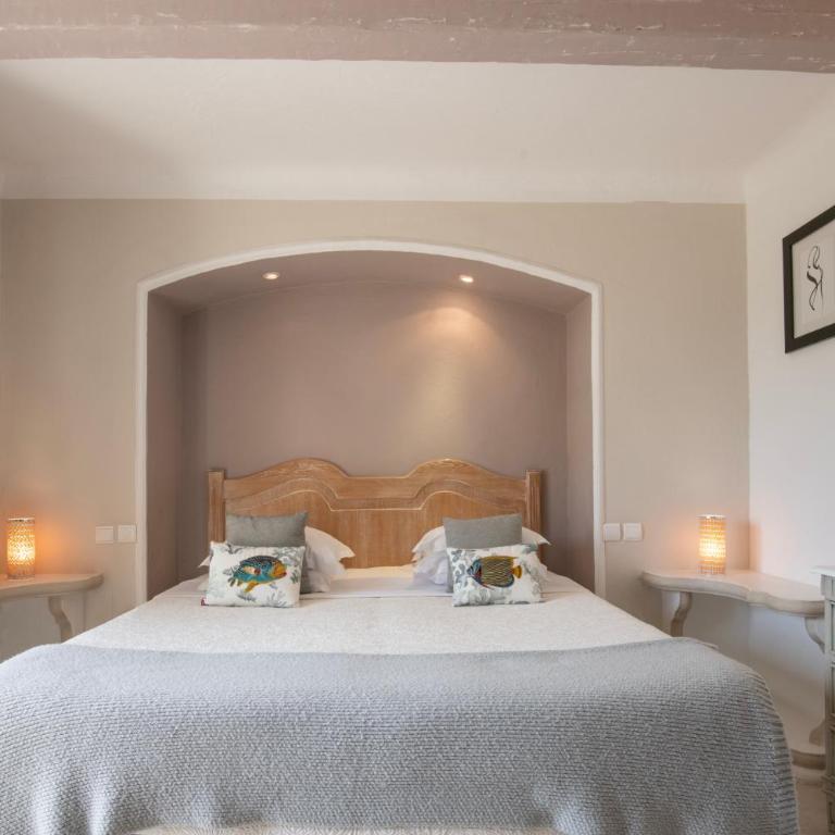 Hotel Les Messugues - Chambre Double de Luxe avec Terrasse ou Balcon - 15