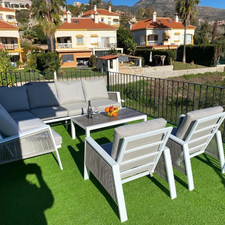Tranquil 3 bed villa with private pool + sea view! - Villa de 3 dormitorios - 63