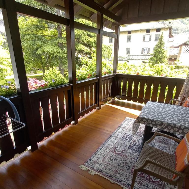 Garni Meinrad - Doppelzimmer mit Balkon - 3
