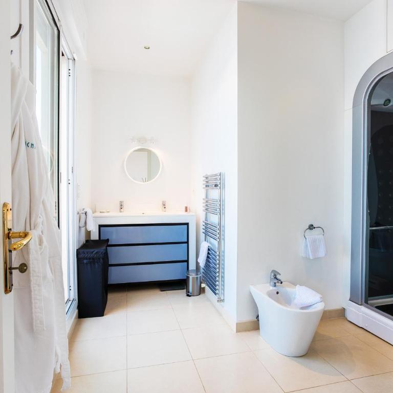 LE CAP DE NICE VI4150 by RIVIERA HOLIDAY HOMES - Villa - Vue sur Mer - 38