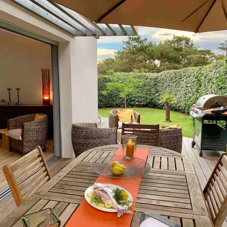 Modern Beach Villa 150m from the Atlantic surf - Villa - Côté Plage - 29