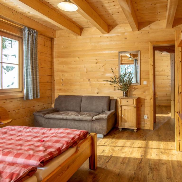 Charmante Berghuette - Maison de Vacances 9 Chambres - 33
