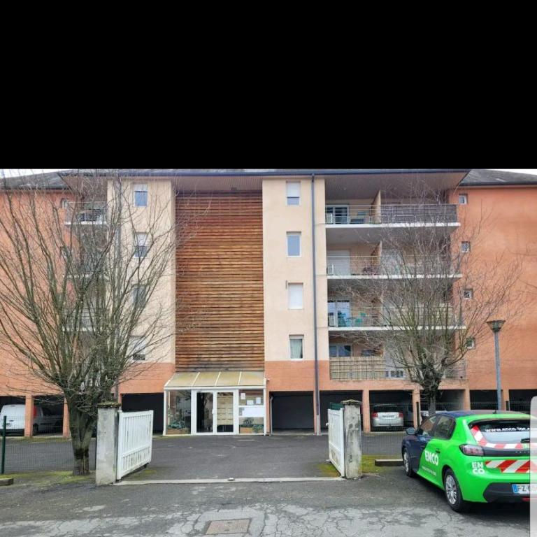 T2 avec balcon plein sud - Apartment mit 2 Schlafzimmern - 22