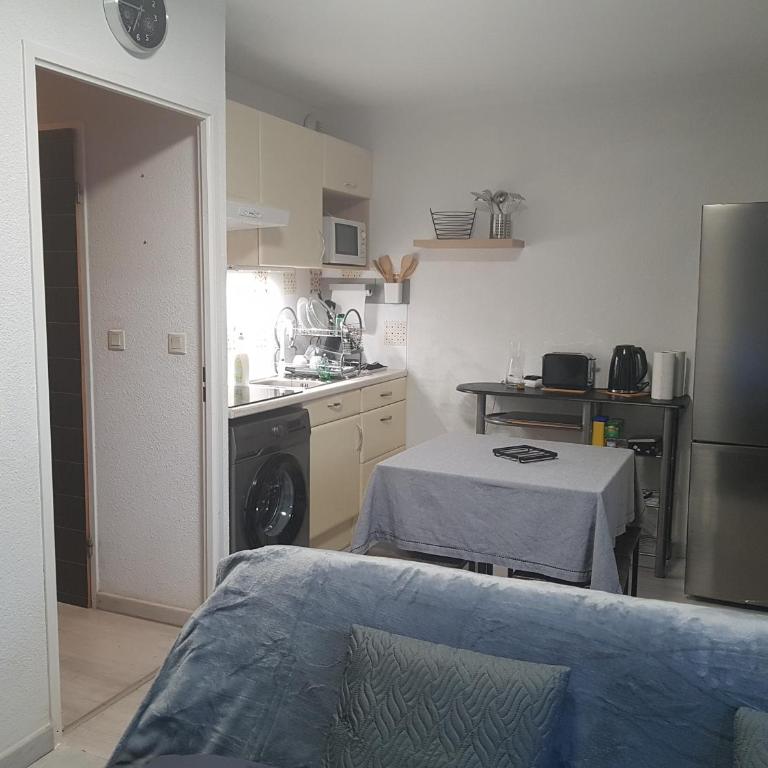 T2 avec balcon plein sud - Apartment mit 2 Schlafzimmern - 7