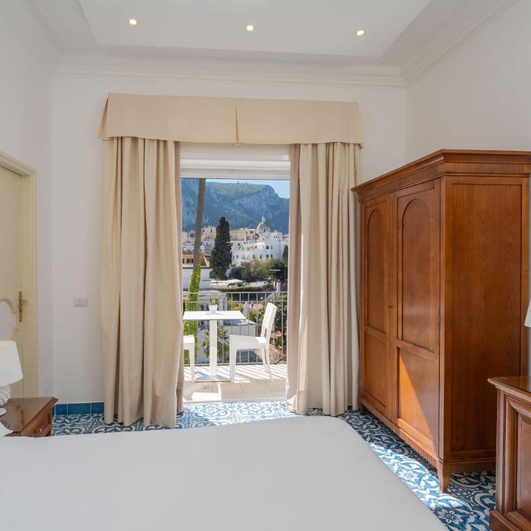Hotel Syrene - Camera Matrimoniale/Doppia con Letti Singoli con Balcone e Vista Giardino - 10