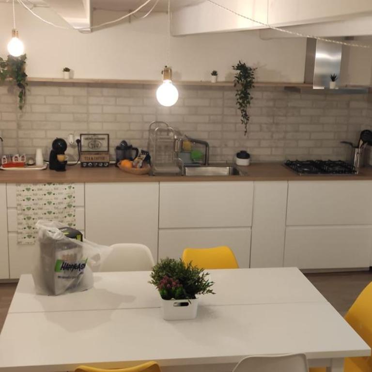 CaSaMaS Spacious 75m Apartment in Brindisi Historic Center Rated 9 - Casa con 1 Camera da Letto - 10