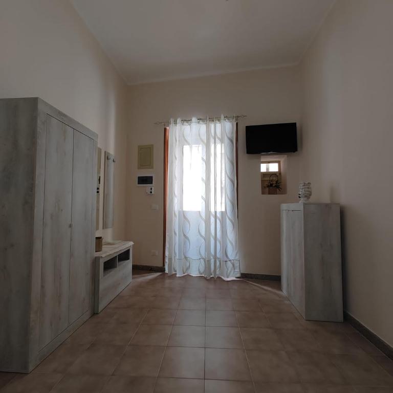 Dimora Santa Chiara - Casa con 1 Camera da Letto - 2