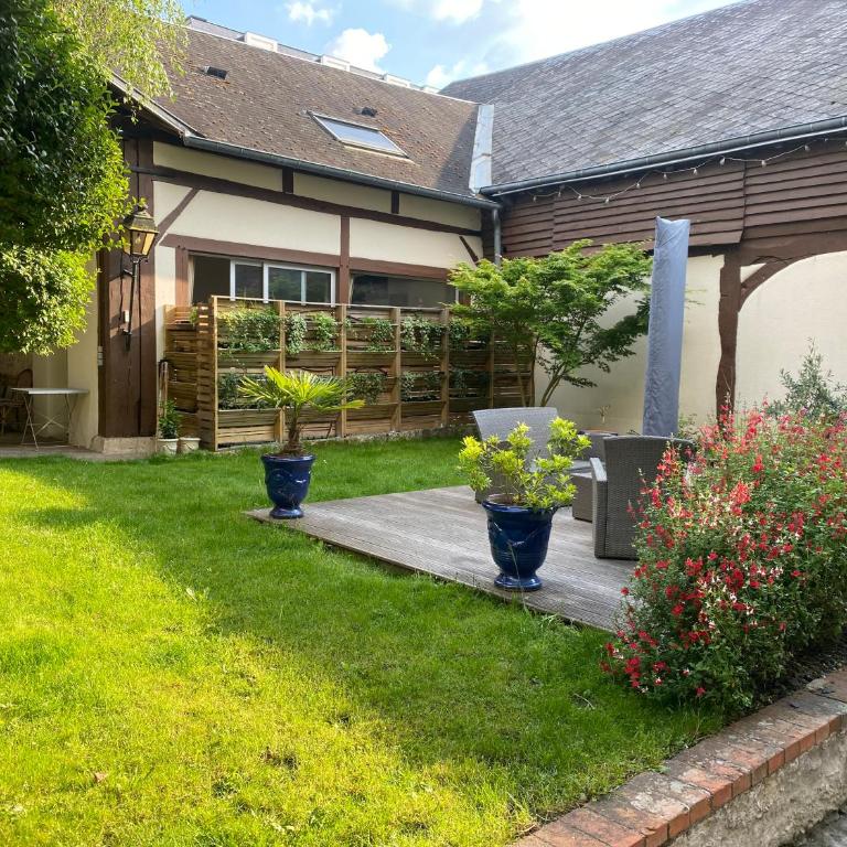 Orléans: maison de charme au cœur de la ville - Two-Bedroom Apartment - 1