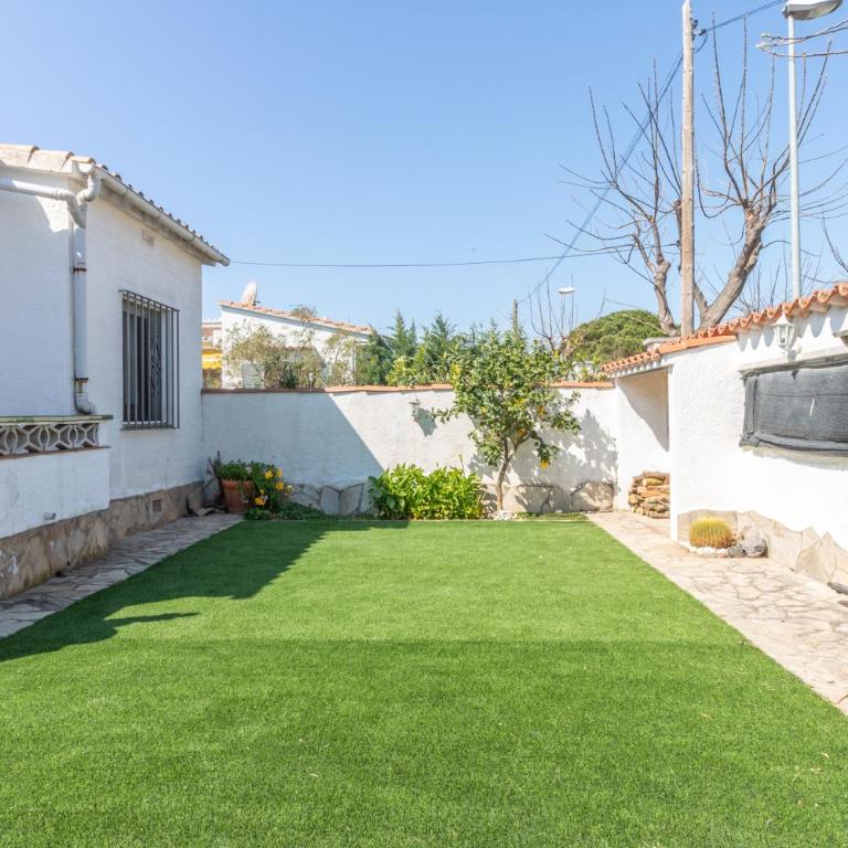 Goldhome - Requesens - Piscina privada, cerca playa - Casa de 2 dormitorios - 20