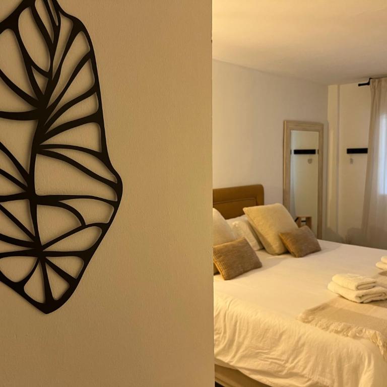 Impeccable large apartment with immense terrace and private garden overlooking the mountain, featuring 2 bedrooms and sleeping up to 4 guests located 100 meters from Plaza Maestranza - Two-Bedroom Apartment - 62