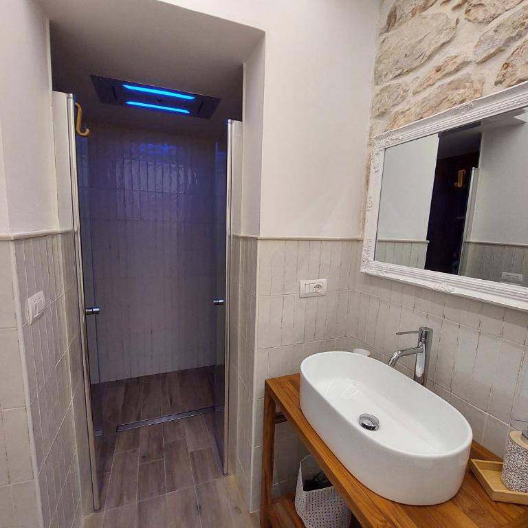 Domus Bama - Deluxe Apartment - 19