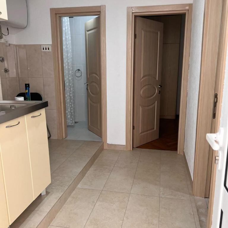 Aleksija i Atanasija - Apartman sa 2 Spavaće Sobe - 3