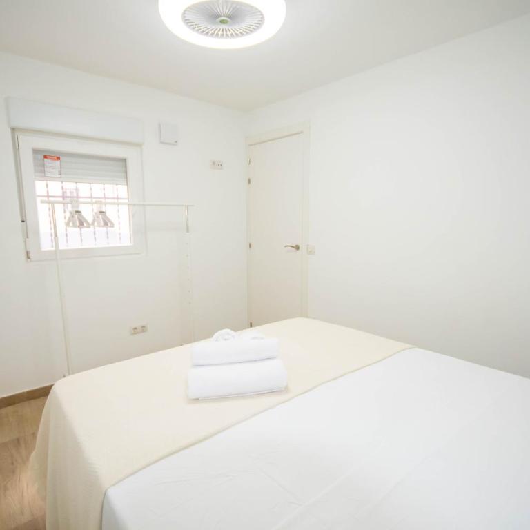 For Your Rentals Encantador apartamento TEMPORAL 3 dormitorios Madrid GUS560 - Three-Bedroom Apartment - 18