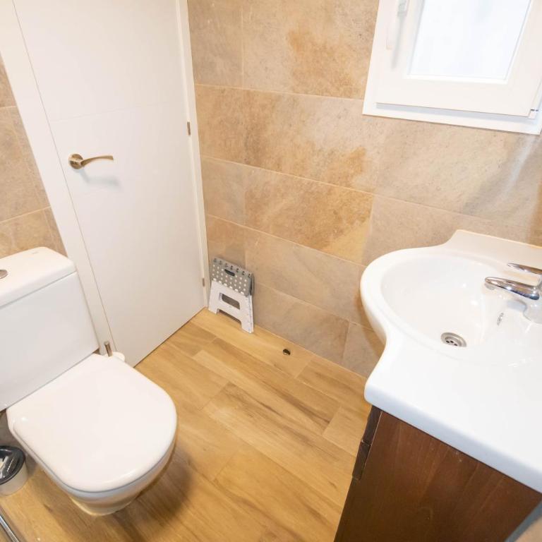 For Your Rentals Encantador apartamento TEMPORAL 3 dormitorios Madrid GUS560 - Three-Bedroom Apartment - 26