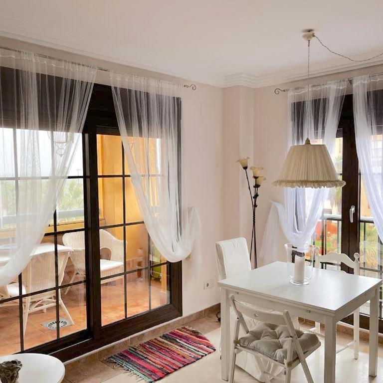 Apartamento, 1ª línea de playa, Isla Canela, by Guadiana Holidays - One-Bedroom Apartment - 13