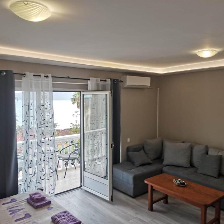 Petrovic house - Apartment with Sea View - 9
