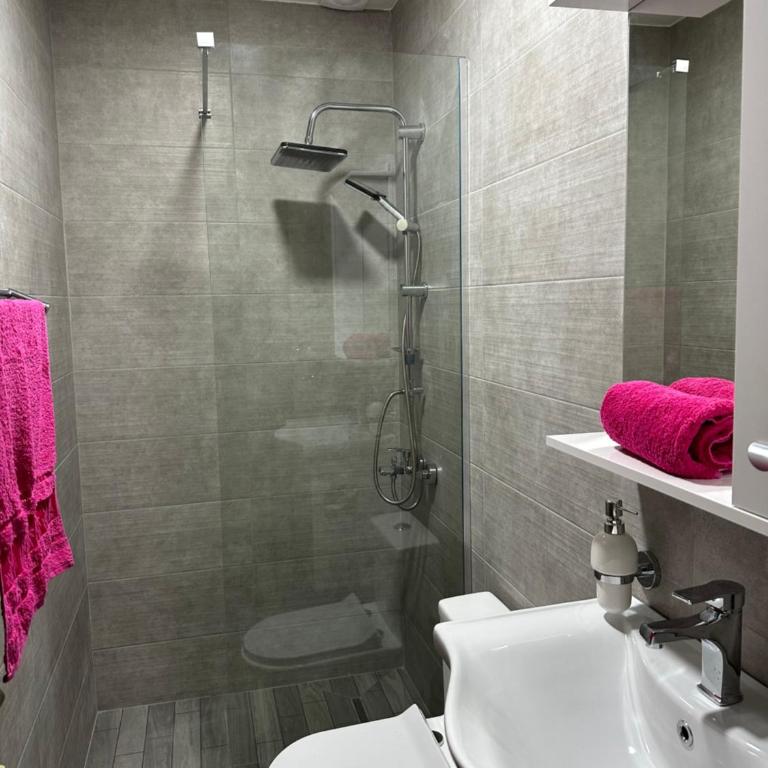 Apartments Baja - Two-Bedroom Apartment with Sea View and Balcony - 18
