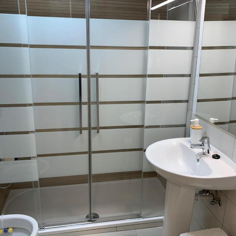 SERVICE APART LAZARO- Apartamentos Aguamarina - Dos dormitorios - 2 Bedrooms - Apartamento con vistas al mar - 9