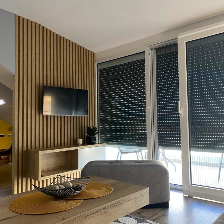 Iris Apartment - One-Bedroom Apartment - 5