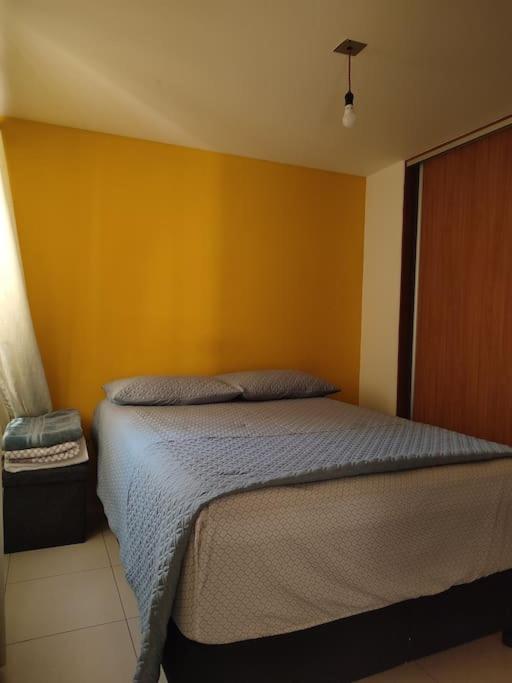 Comodo Practico Ubicado - Two-Bedroom Apartment - 13
