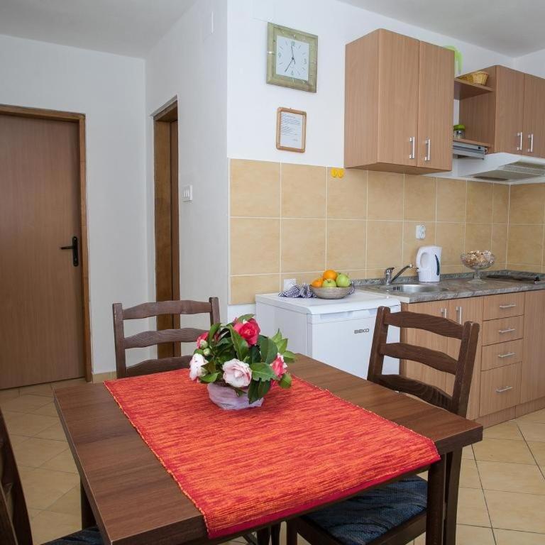 Daria Apartments - Apartman - 8