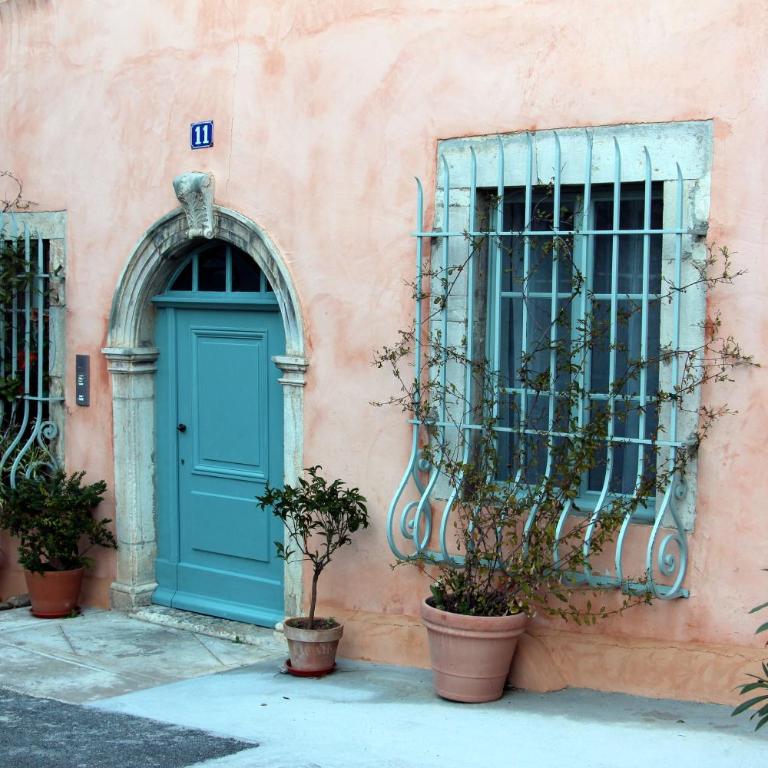 T2 Terrasse, Bormes Les Mimosas La Faviere, 5 Pers, 5 mn à pieds des plages et commerces - Appartement 1 Chambre - 30