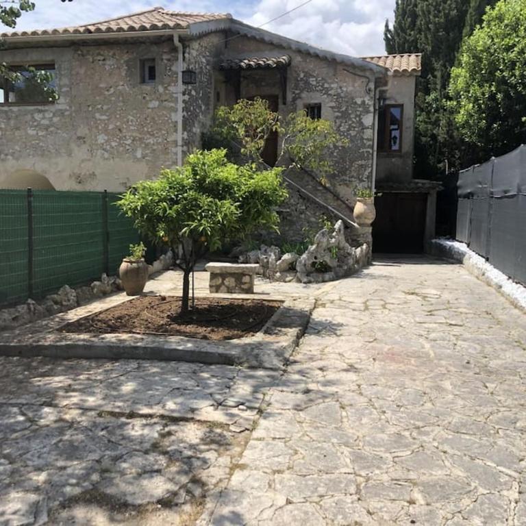 Petite Maison de Charme - Maison 3 Chambres - 1