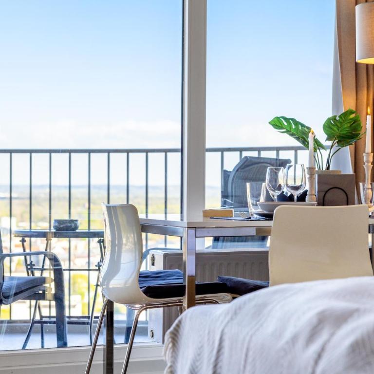 Primero Top-Suite I 22 Stock I Messe Zentrum Kongress - Apartment with Balcony - 12