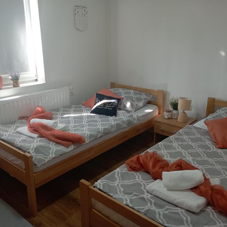Apartman U&O Bihać - Two-Bedroom Apartment - 9