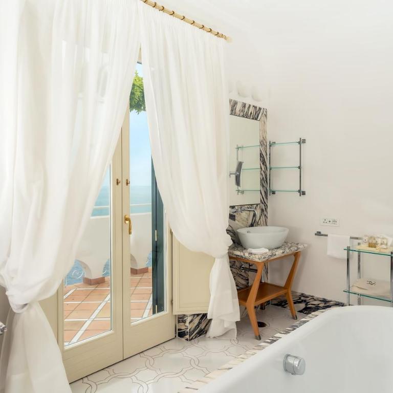 Hotel Santa Caterina - Villa con Piscina Privata - 8