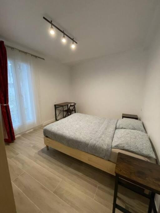 Paris Nordmann superbe appartement 2 pièces - Appartement 1 Chambre - 2