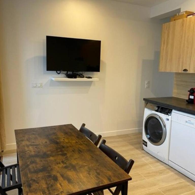 Paris Nordmann superbe appartement 2 pièces - Appartement 1 Chambre - 10