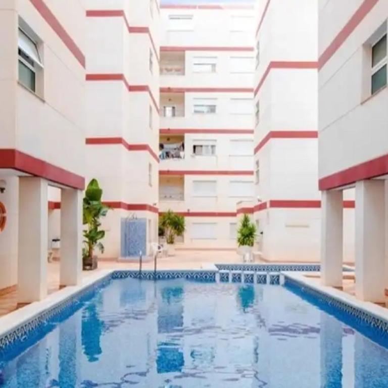City Comfort, Your Torrevieja Retreat - Apartamento de 2 dormitorios - 8