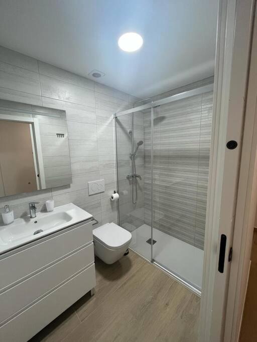 Apartamento con preciosas vistas a pie de playa - Apartamento de 3 dormitorios - 16