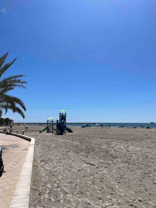 Apartamento con preciosas vistas a pie de playa - Apartamento de 3 dormitorios - 32