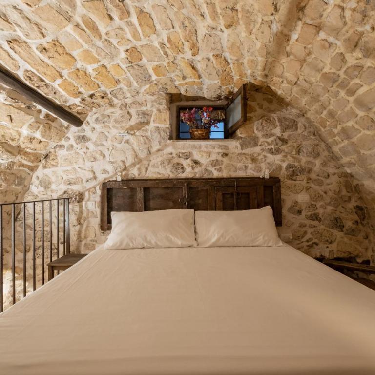 Case-grotte degli Avi, esperienza abitativa in grotta - Appartamento Deluxe - 3