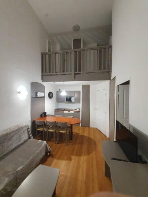 La Mongie Appartement duplex 2 à 7 personnes - Three-Bedroom Apartment - 7