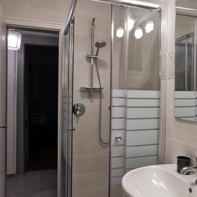 Charming apartment in a 19th century villa - Appartamento con 2 Camere da Letto - 2