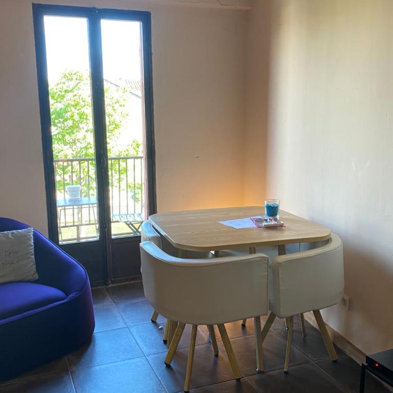 13 QUAI JEAN JAURES - Appartement 1 Chambre - 4